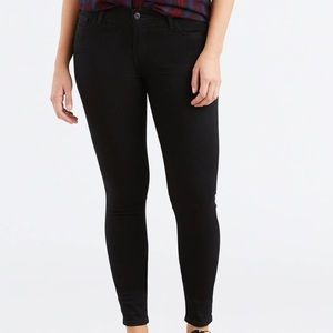 Levi’s 710 super skinny black jeans (size 28)